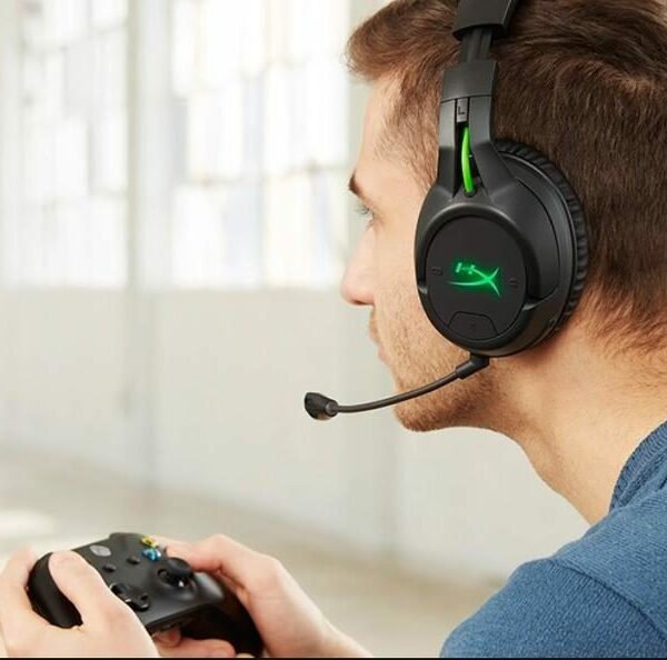 How to Connect Non-Compatible Bluetooth Headphones to Xbox One