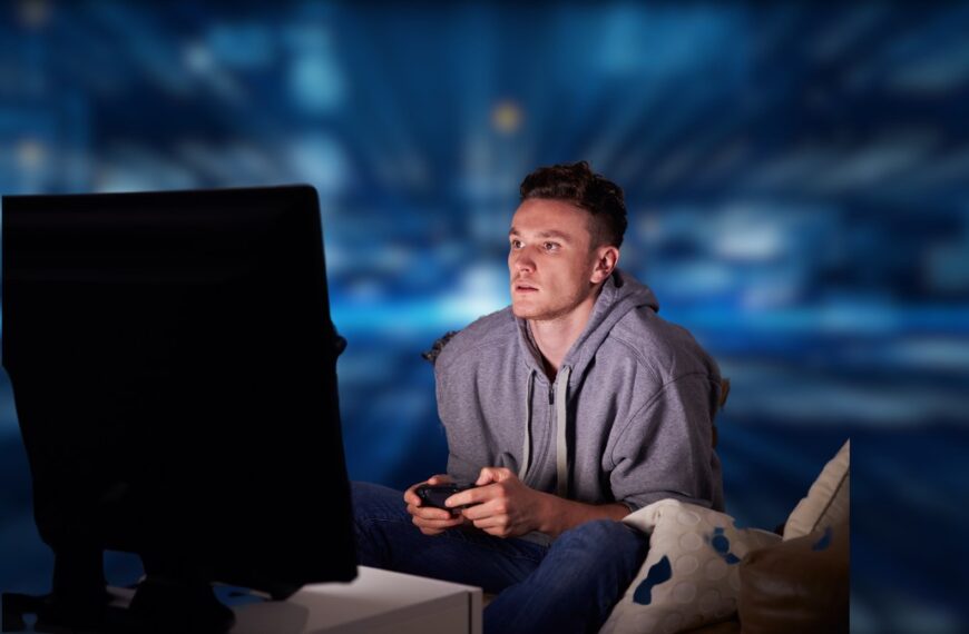 13 Ways To Turn Your Gaming Addiction Into A Lucrative Gig
