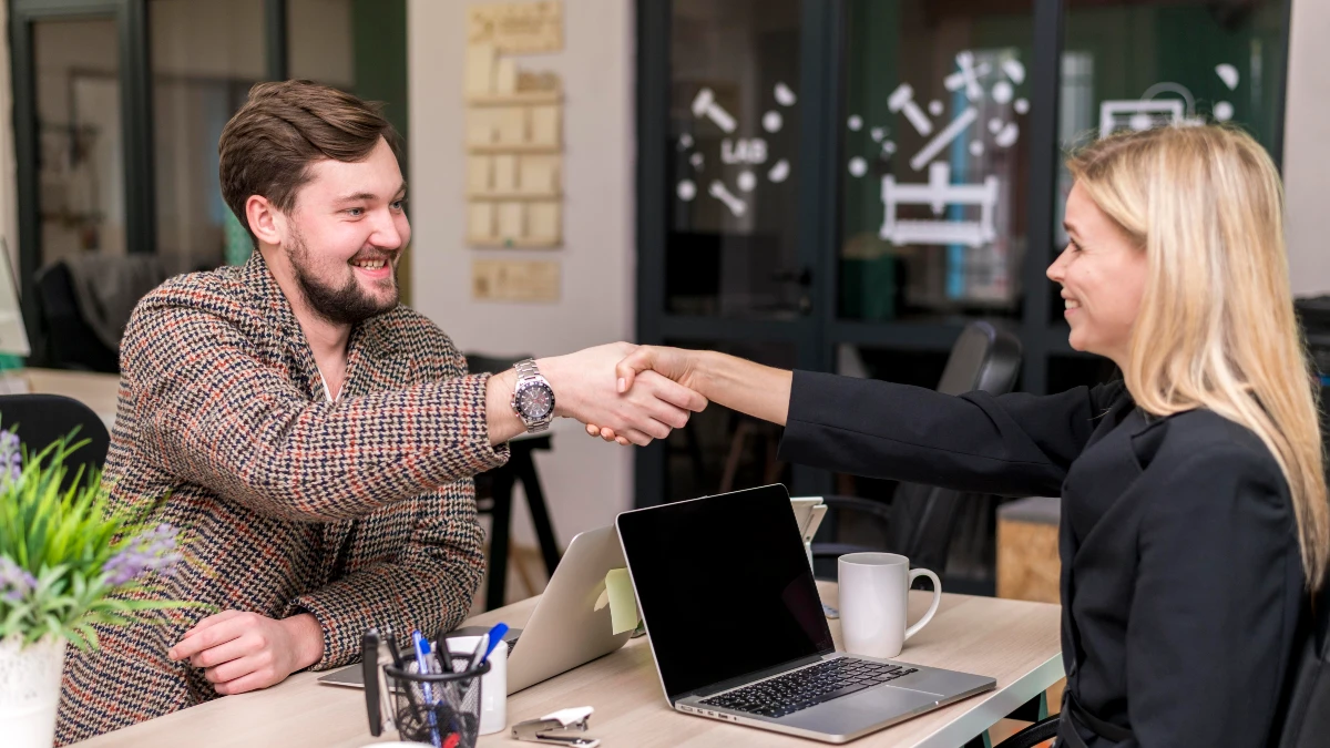 Get Clients: A 10-Day Outreach Playbook 