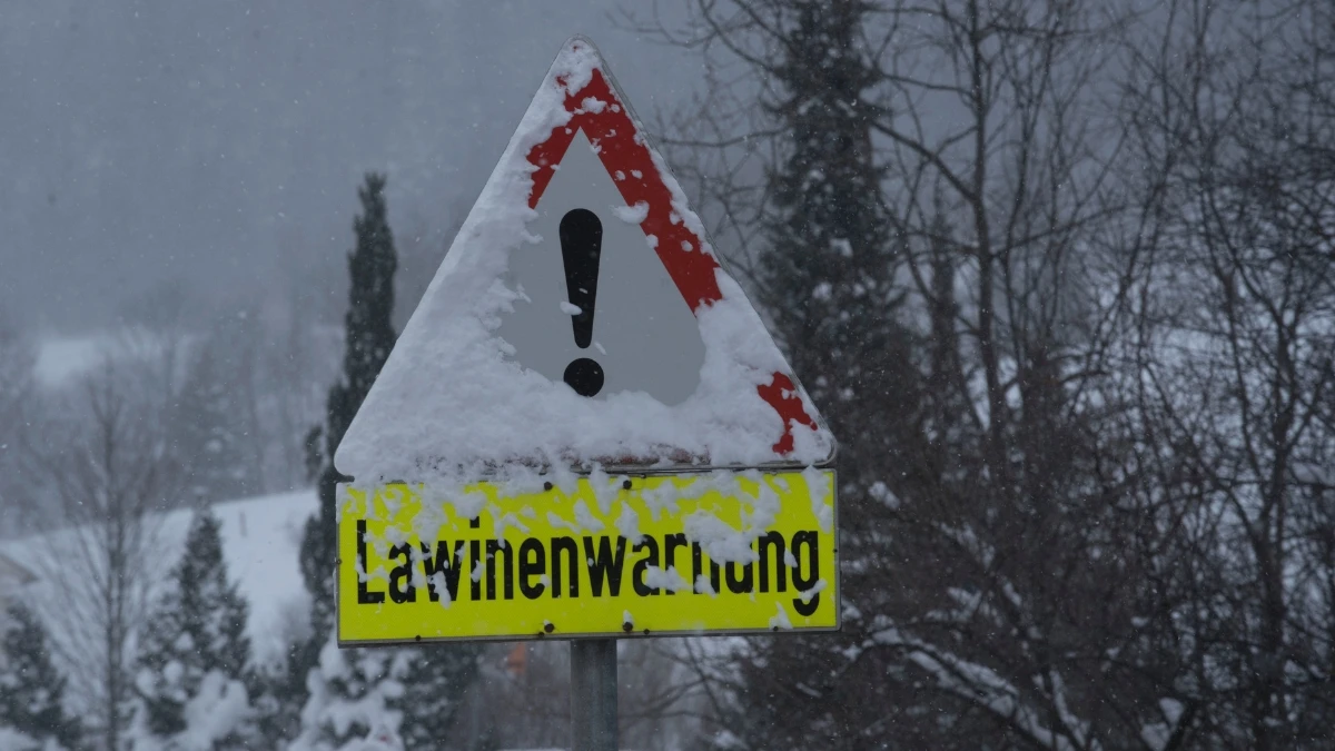 Get Warned About Dangerous Weather Conditions 