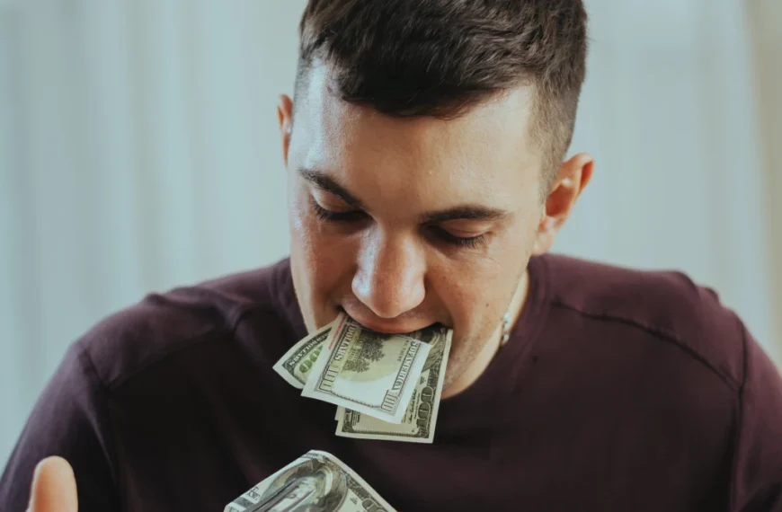 This AI Blogging System Makes $28,000/Month (100% Automated)